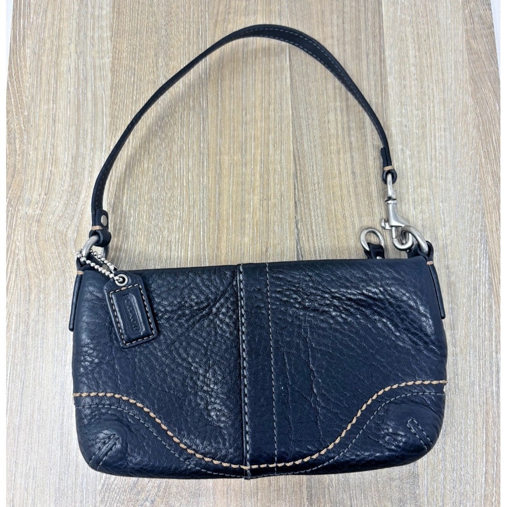 Coach Black Pebbled Leather Wristlet Clutch Bag Y2K Mini Purse Zip Top